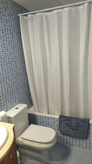 Apartamento Nuevo Con Piscina Y Amplio Balcon Sant Carlos de la Ràpita Eksteriør billede