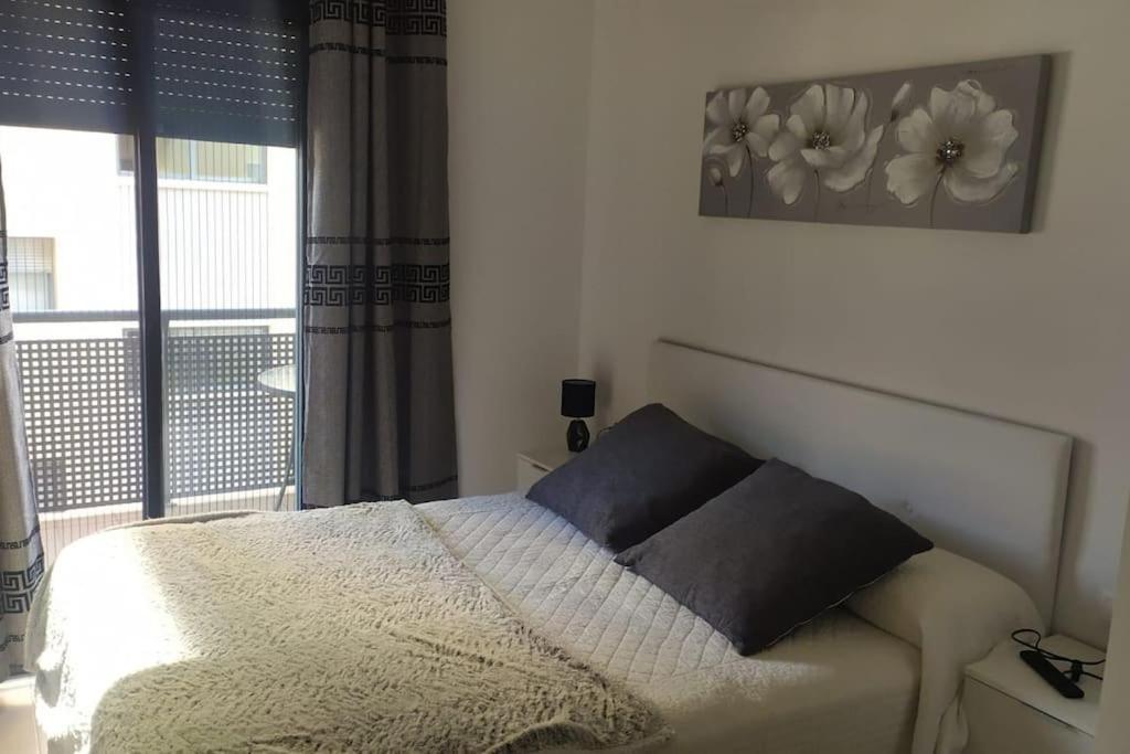 Apartamento Nuevo Con Piscina Y Amplio Balcon Sant Carlos de la Ràpita Eksteriør billede
